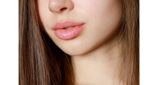 How to Minimize Upper Lip Hair Growth
